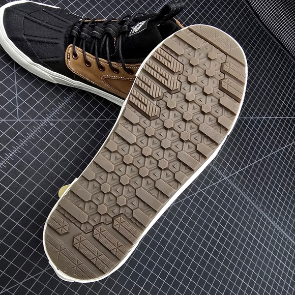 VANS SK8-HI DEL PATO MTE-2 - BLACK/ KHAKI - Picture 10 of 12